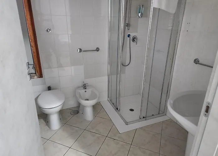 Nautilus בית הארחה 3*